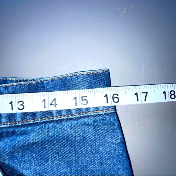 Theory Boot Cut Jeans - High Rise | Size 34 | Excellent Condition - Picture 8 of 10